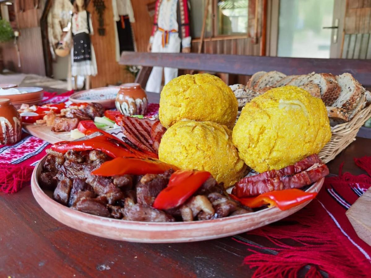 Lângă Stână Curtea de Argeş